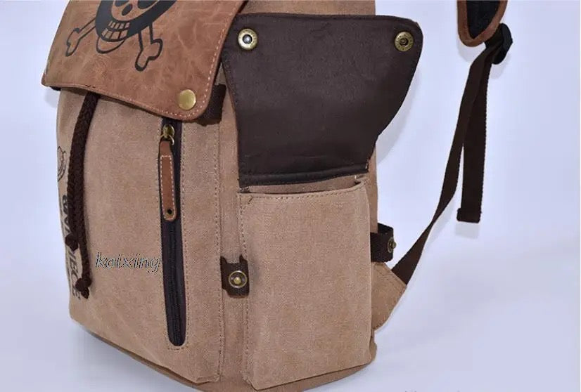 MOCHILA EM COURO KURAMA