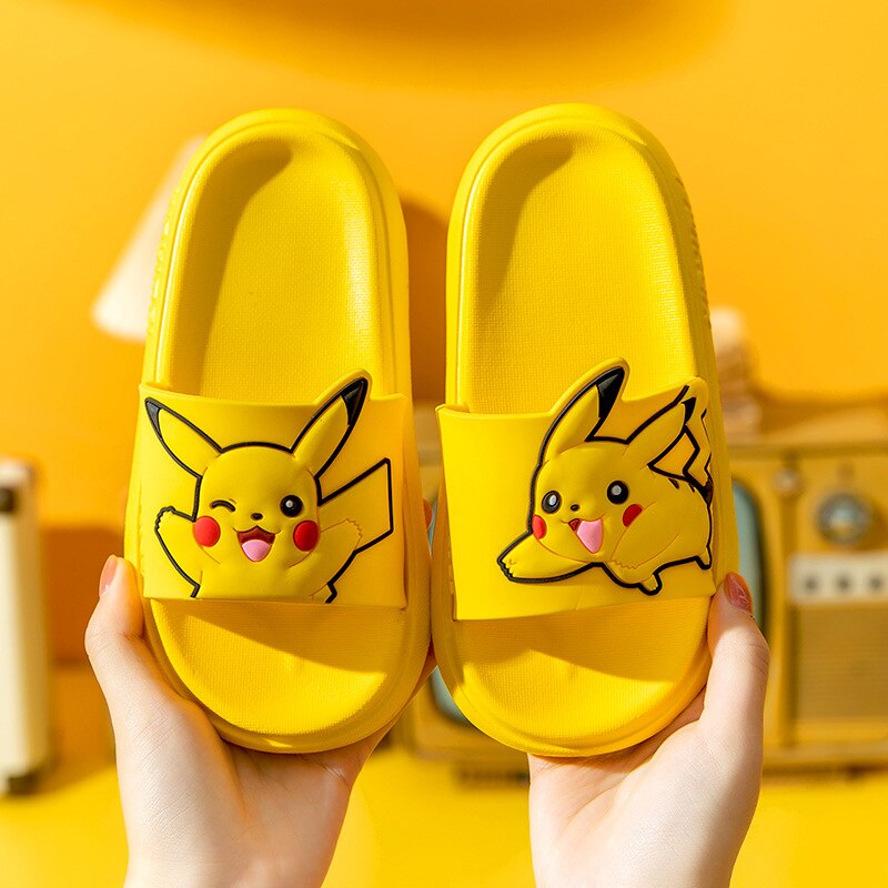 SANDÁLIA POKEMÓN