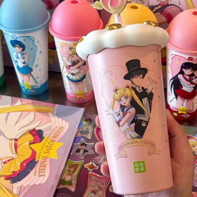 Copo Mágico Sailor Moon & Tuxedo Mask