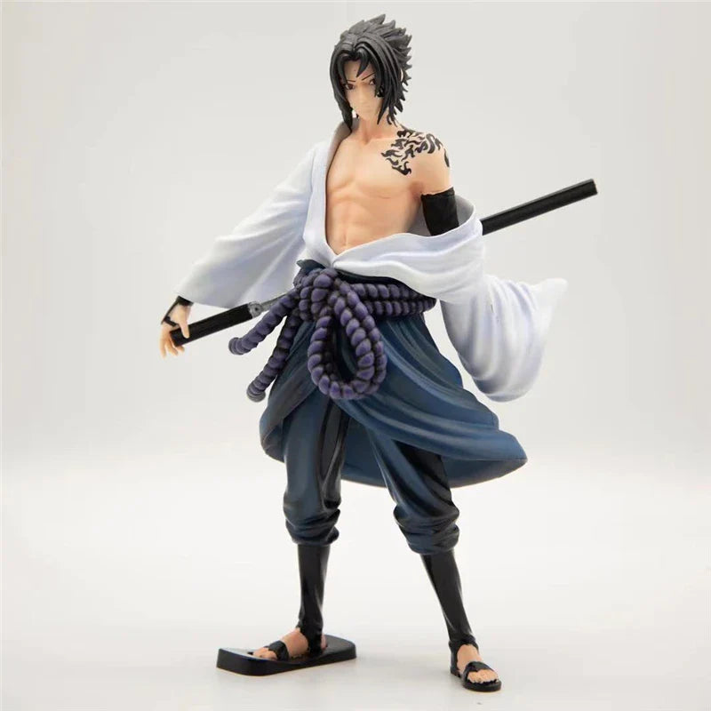 Boneco Sasuke Uchiha, Renascimento das Sombras (27cm)