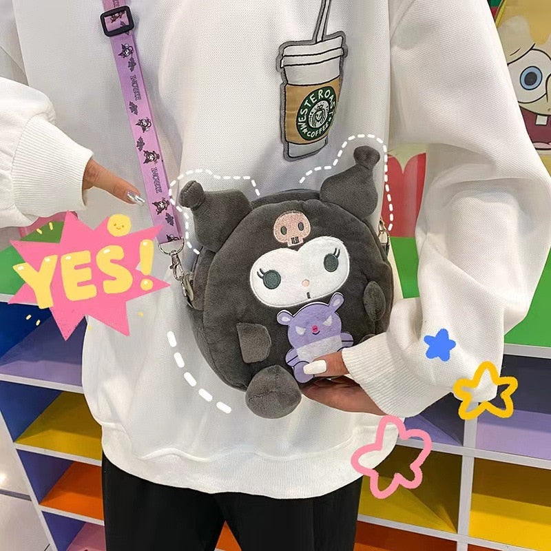 Bolsa de Pelúcia Sanrio – 18cm